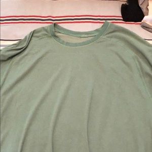 Lululemon T-shirt